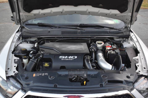 2013 Ford Taurus SHO