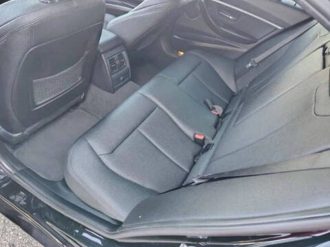 2017 BMW 3 Series 330i
