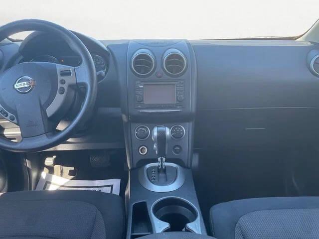 2011 Nissan Rogue SV