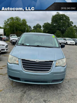 2008 Chrysler Town and Country for sale at Autocom, LLC in Clayton NC