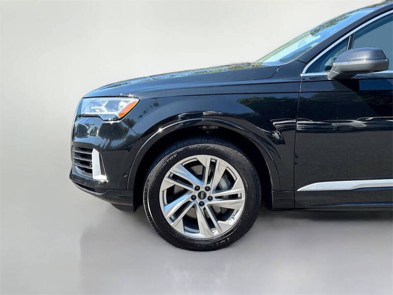 2022 Audi Q7 quattro Premium Plus 55 TFSI