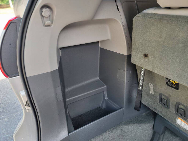 2015 Toyota Sienna XLE 7-Passenger