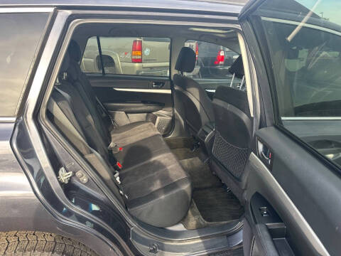 2013 Subaru Outback 2.5i Premium