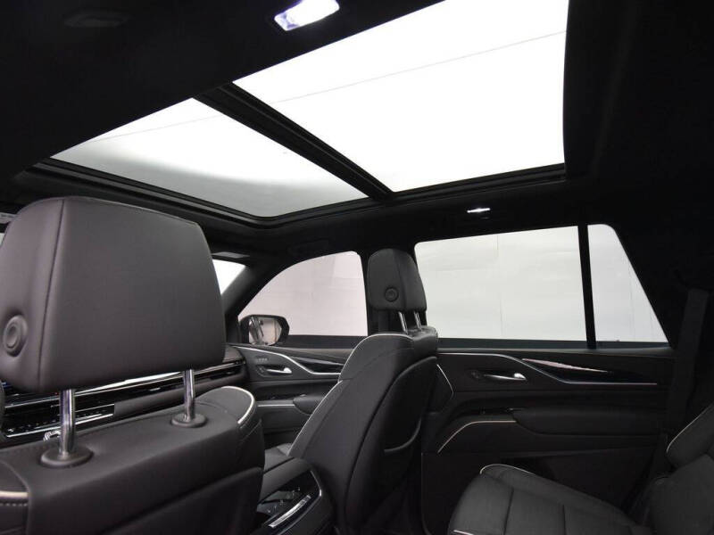 2022 Cadillac Escalade Sport