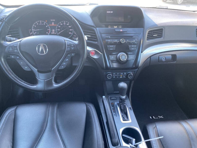 2021 Acura ILX
