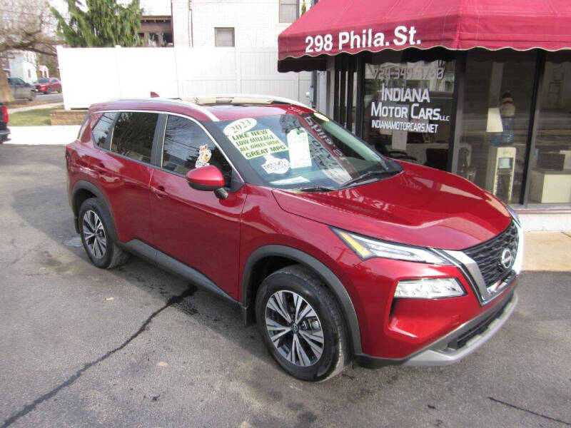 2023 Nissan Rogue SV's photo