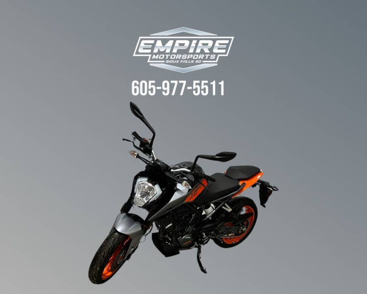 2023 KTM 200 Duke
