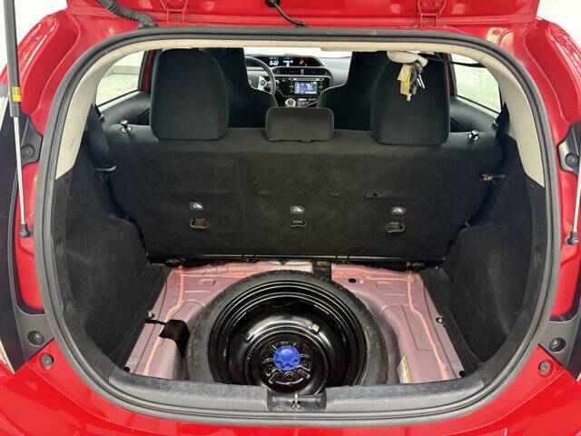 2016 Toyota Prius c One