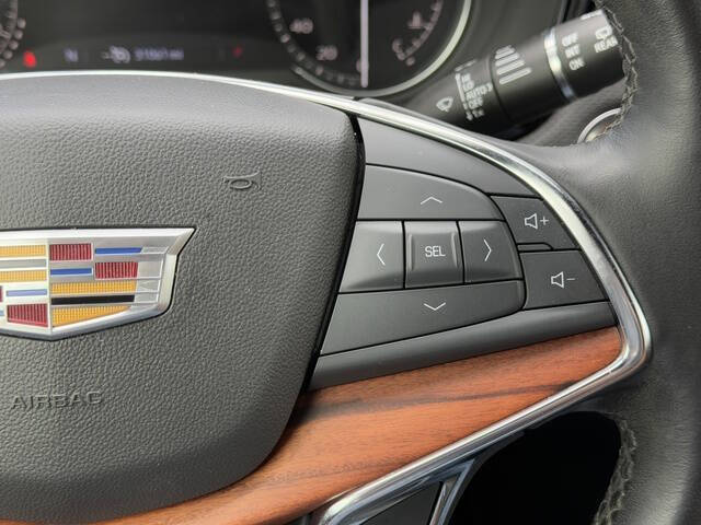 2021 Cadillac XT5 Premium Luxury