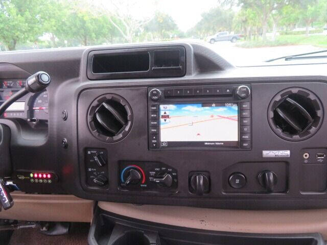 2013 Ford E-Series E-150