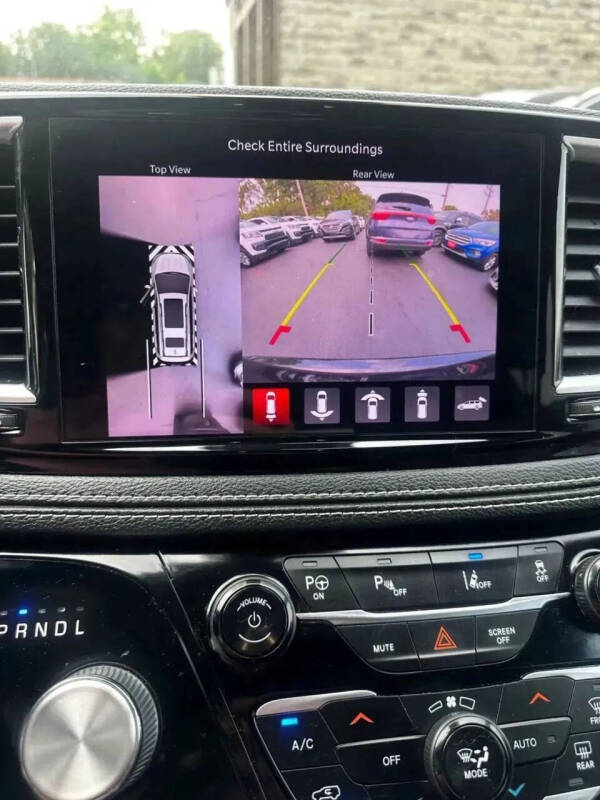 2022 Chrysler Pacifica Hybrid Touring L