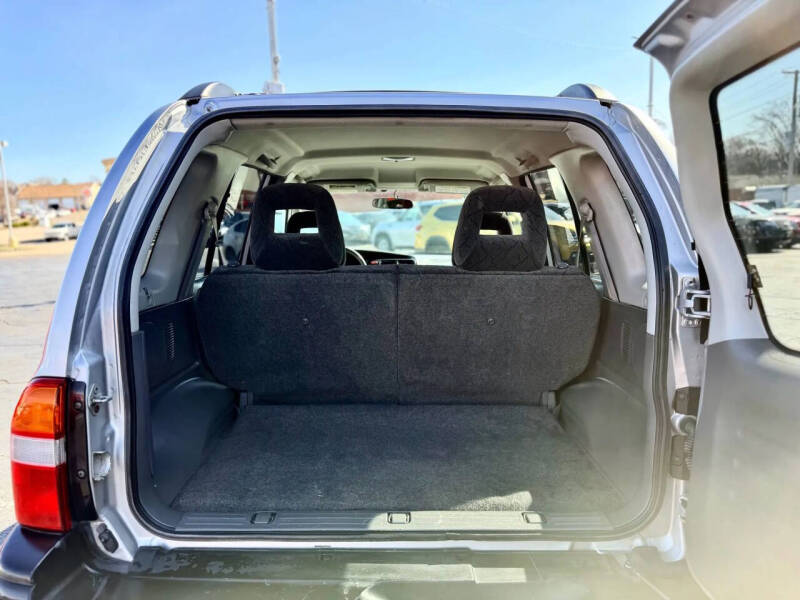 2004 Chevrolet Tracker ZR2