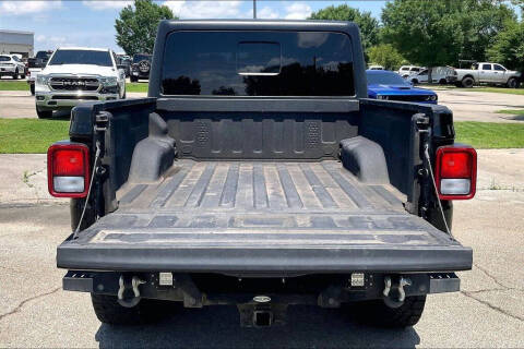 2022 Jeep Gladiator Overland