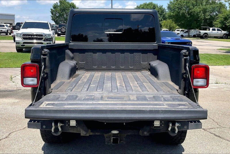 2022 Jeep Gladiator Overland