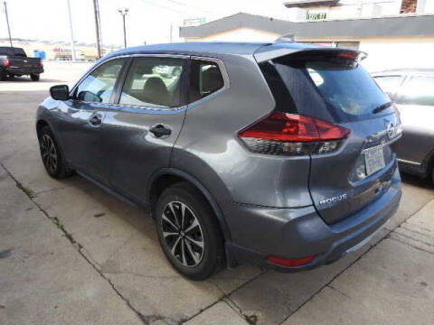 2020 Nissan Rogue
