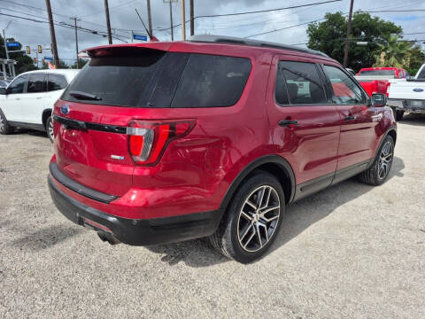2018 Ford Explorer Sport