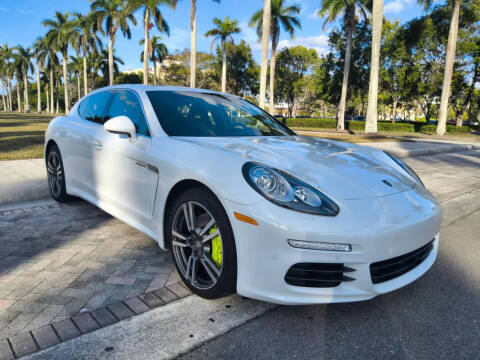 2015 Porsche Panamera