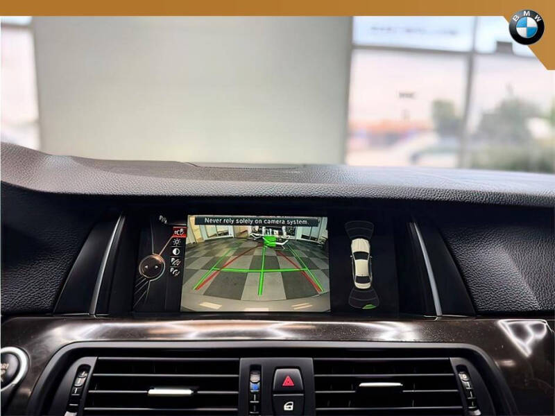 2016 BMW 5 Series 528i