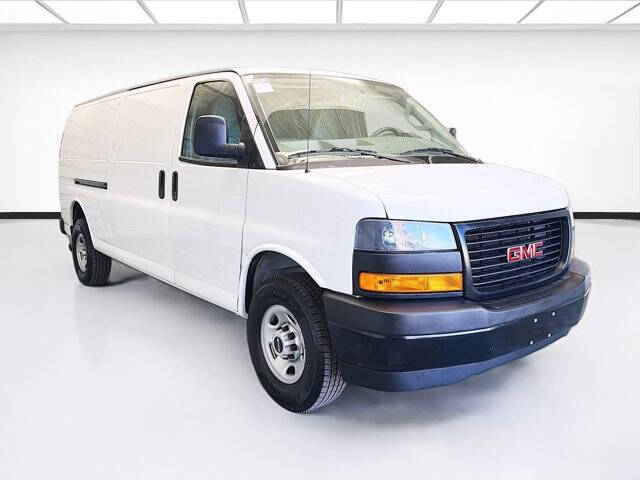 2023 GMC Savana 2500