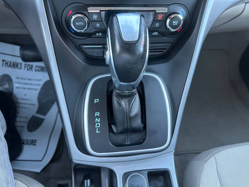 2014 Ford C-MAX Hybrid SE