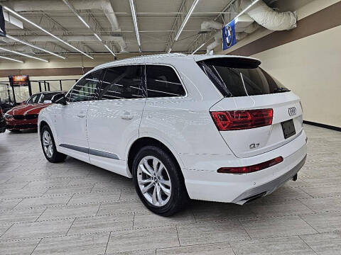 2017 Audi Q7 2.0T quattro Premium Plus