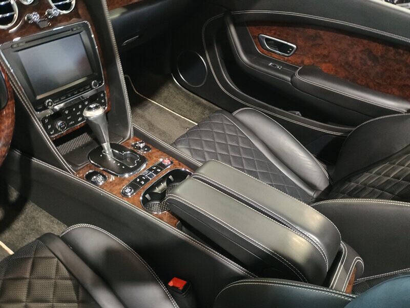 2016 Bentley Continental 42