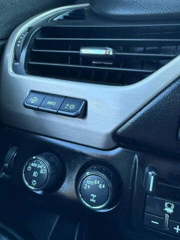 2017 GMC Yukon XL Denali