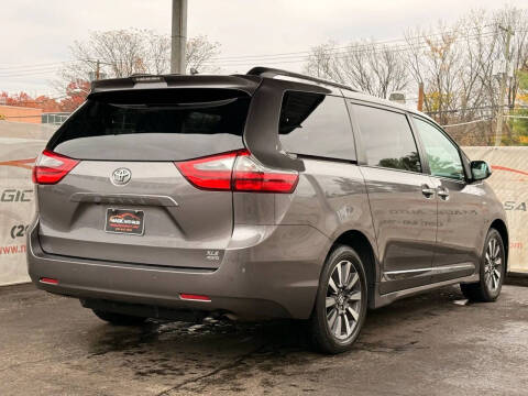 2020 Toyota Sienna