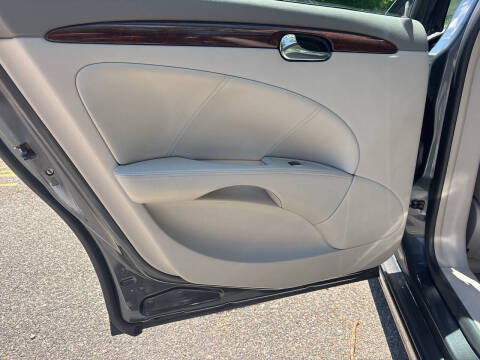 2011 Buick Lucerne CXL