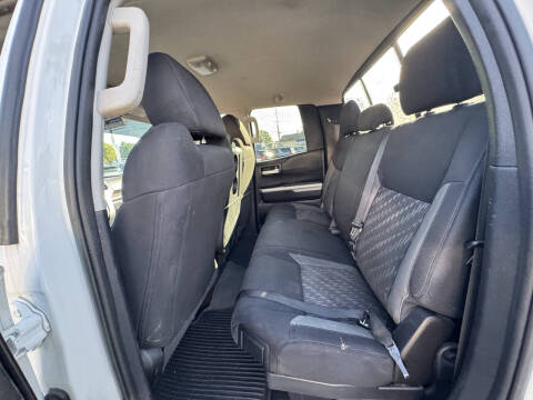 2019 Toyota Tundra SR5