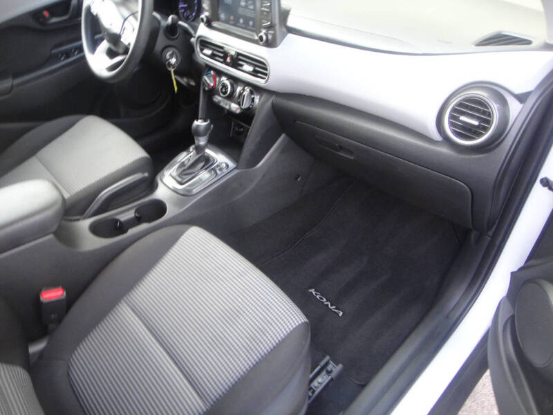 2020 Hyundai Kona SE