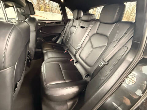 2018 Porsche Macan S