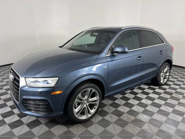 2016 Audi Q3 2.0T quattro Prestige