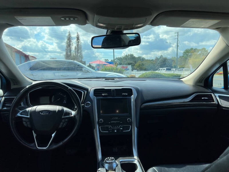 2019 Ford Fusion SEL