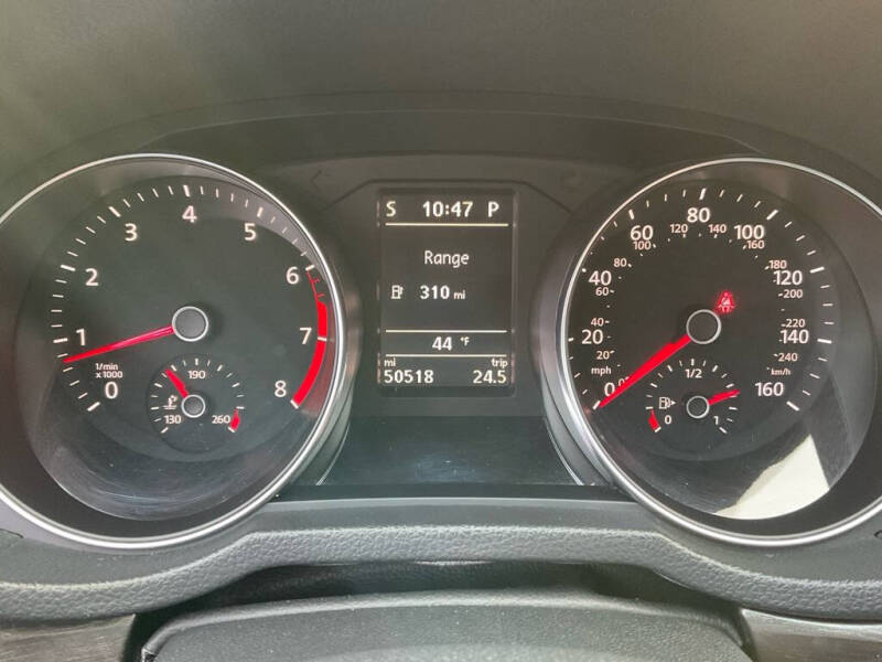 2016 Volkswagen Passat