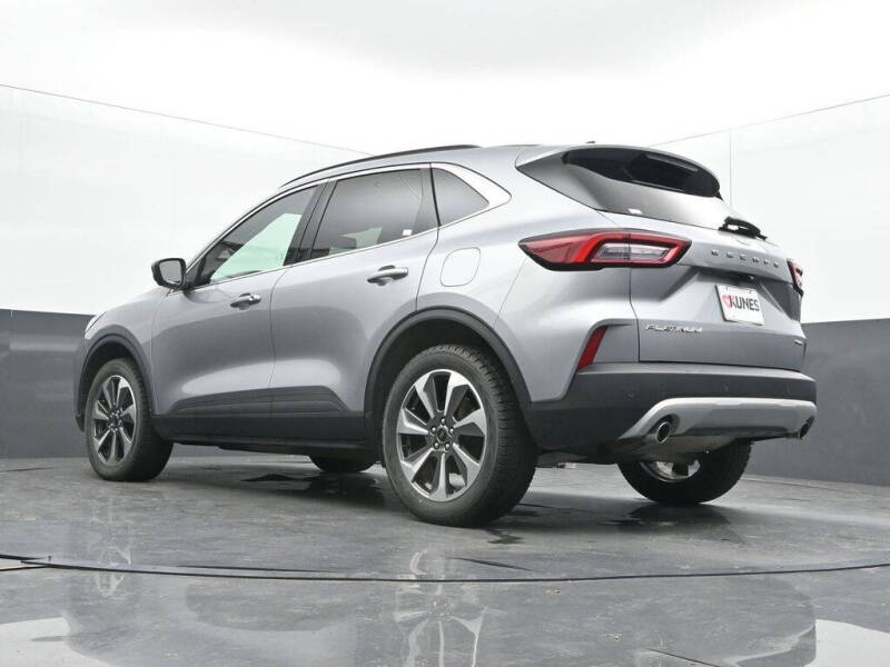 2024 Ford Escape Platinum