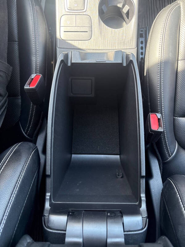 2022 Ford Escape Hybrid SEL