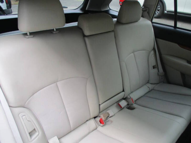 2013 Subaru Outback 2.5i Limited