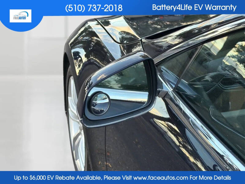 2012 Tesla Model S