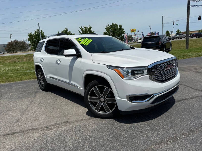 2017 GMC Acadia Denali