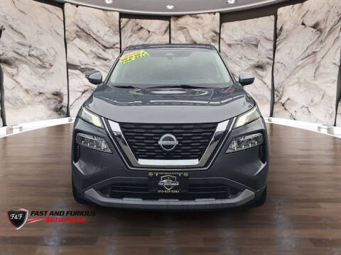 2022 Nissan Rogue SV