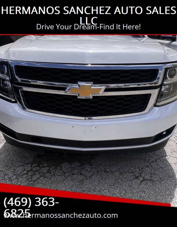 2016 Chevrolet Suburban LT's photo