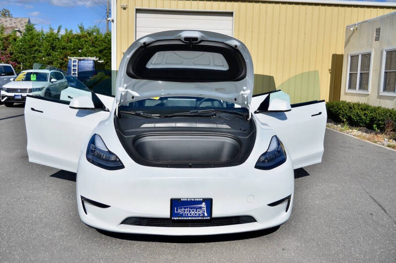 2023 Tesla Model Y Long Range