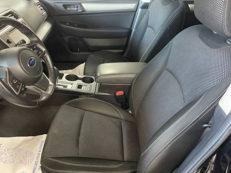 2019 Subaru Outback 2.5i Premium