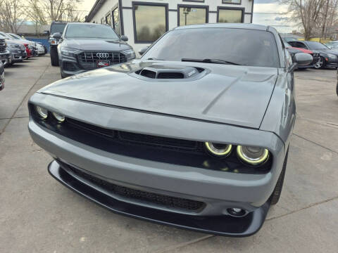 2017 Dodge Challenger