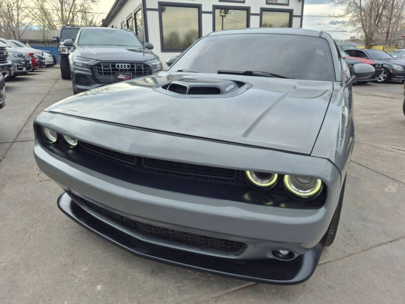 2017 Dodge Challenger
