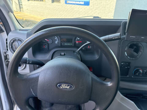 2014 Ford E-Series E-150