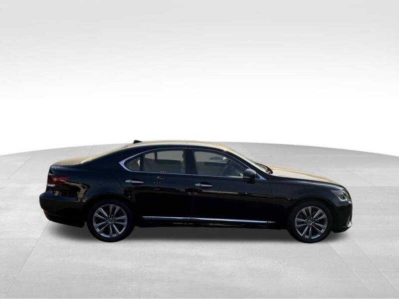 2015 Lexus LS 460