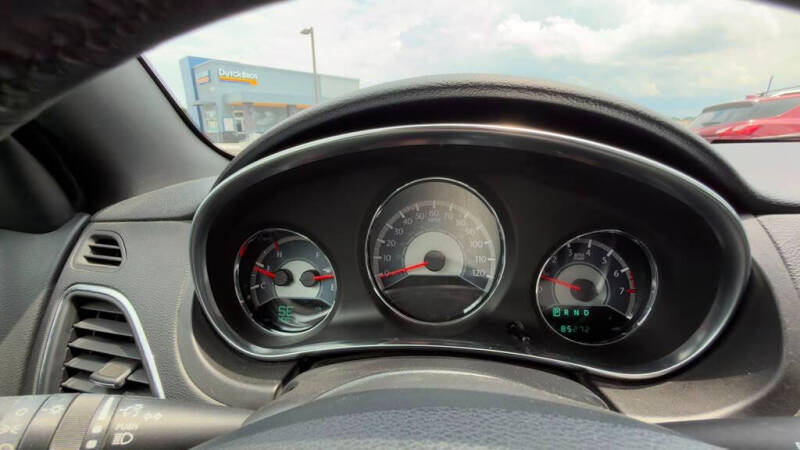 2011 Chrysler 200 Touring