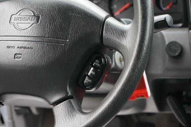 2000 Nissan Xterra SE